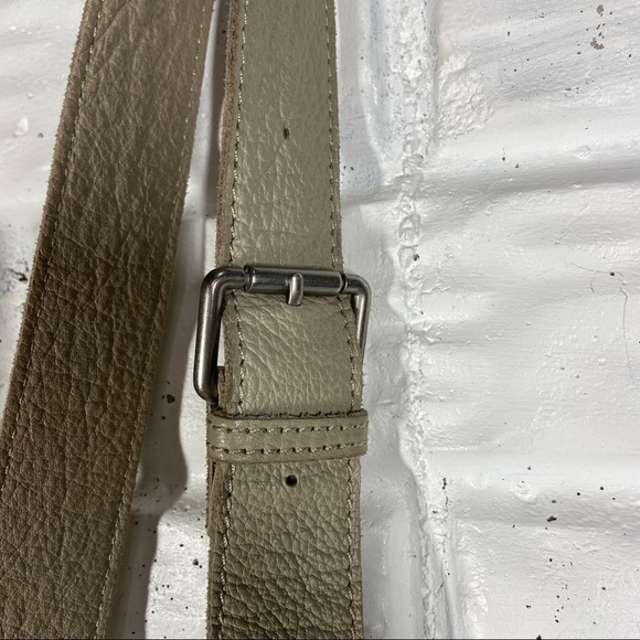 Leibeskind Berlin Taupe Soft Leather Hobo Crossbody - Picture 5 of 10